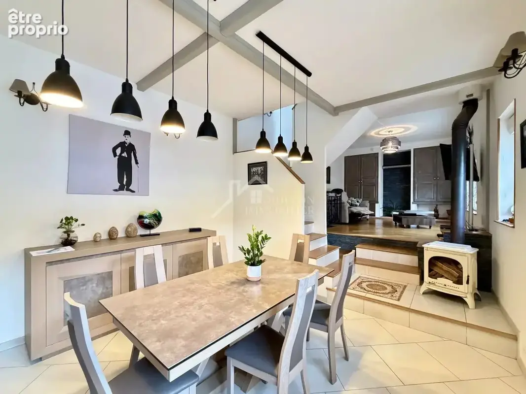 Maison 6 pièces - 130 m² - jardin - photo 2