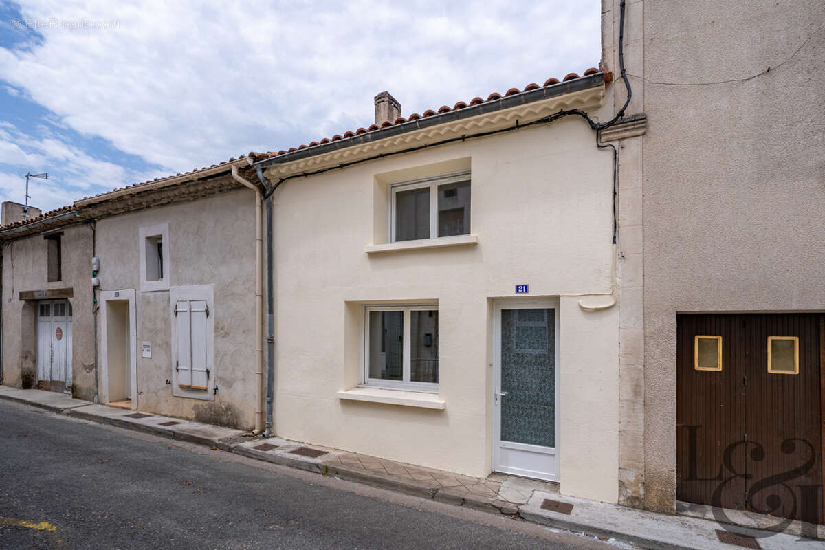 Maison à SAINTE-LIVRADE-SUR-LOT