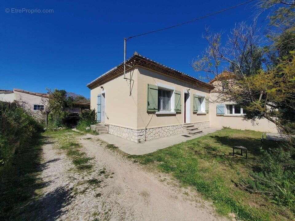 Marignane maison de plain pied 105 m2 - Maison à MARIGNANE