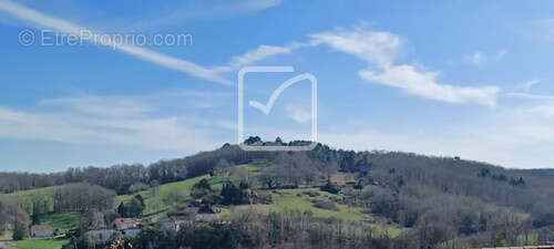 Maison à GOURDON