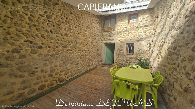 Maison à SAINT-FORTUNAT-SUR-EYRIEUX