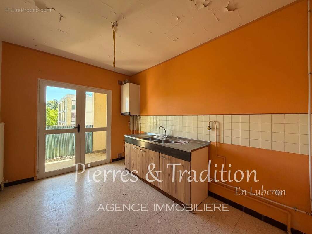 Appartement à APT
