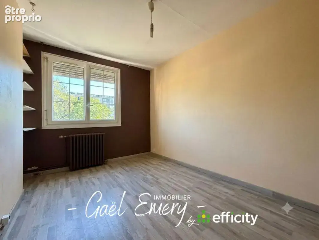 Maison 86 m² à Allonnes  - photo 6