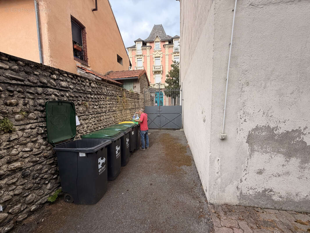 Vente plusieurs lots dans un immeuble - photo 58