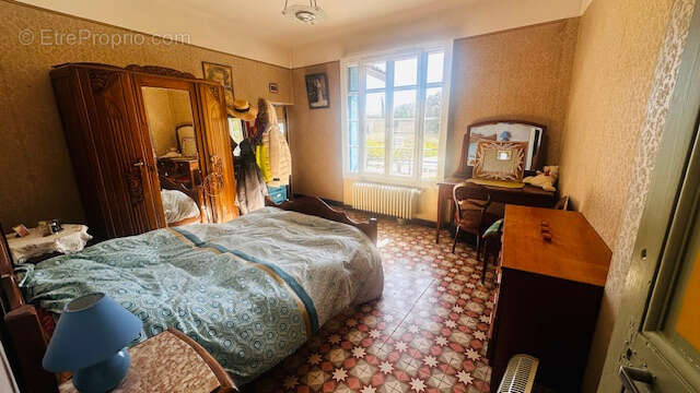 Maison à VIOLES
