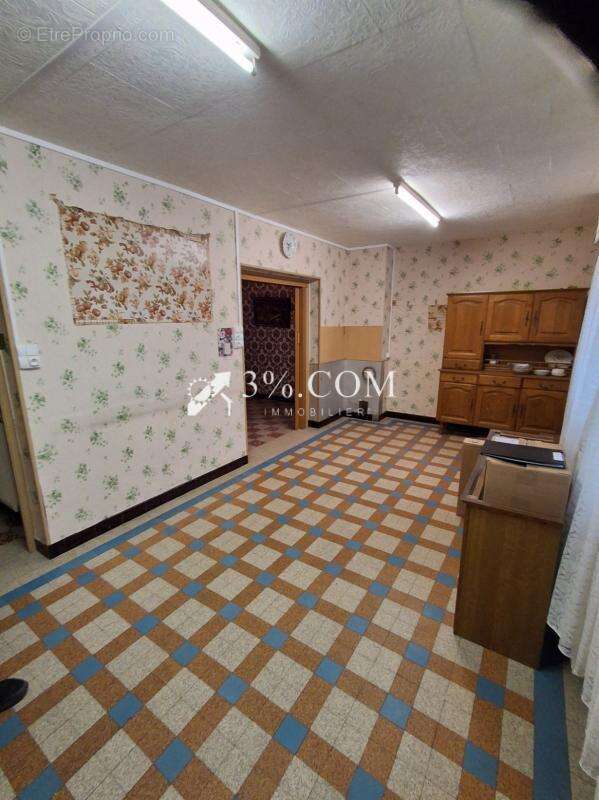 Maison à DOUCHY-LES-MINES