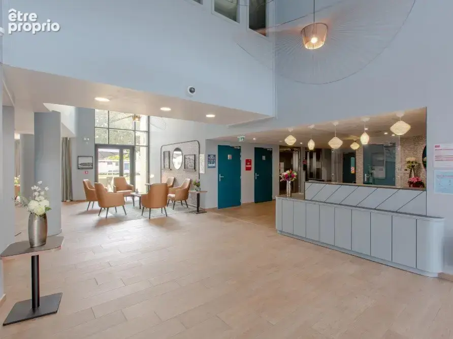 INVESTISSEMENT LOCATIF  Orléans  Résidence Seniors Les Bords de Loire  6.11% de rentabilité - photo 11