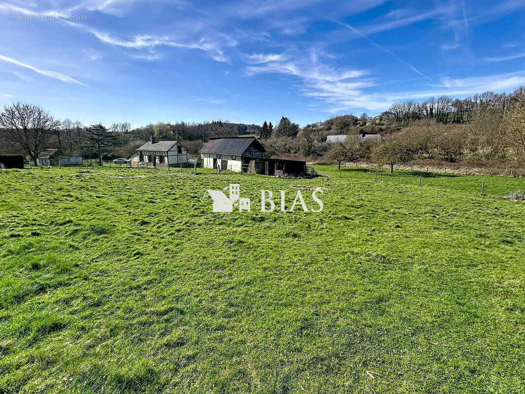 Maison à BUCHY