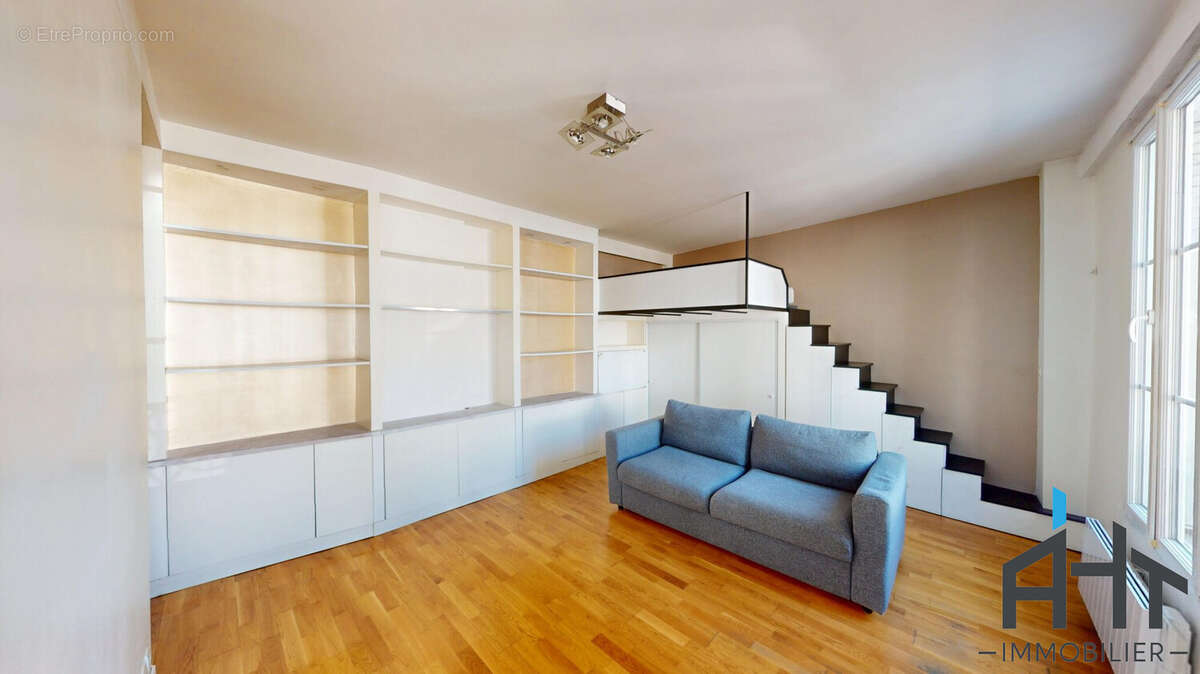 Appartement à PARIS-12E