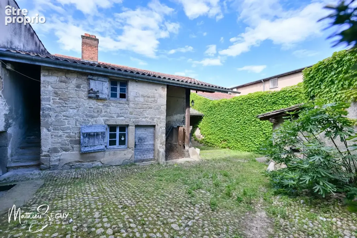 MILLERY – Beau potentiel pour cette maison P7 avec jardin, sous-sol et dépendances - photo 19