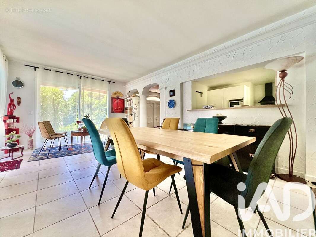 Photo 8 - Maison à SAINT-RAPHAEL