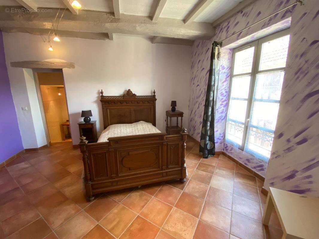 Maison à SAINTE-ALVERE