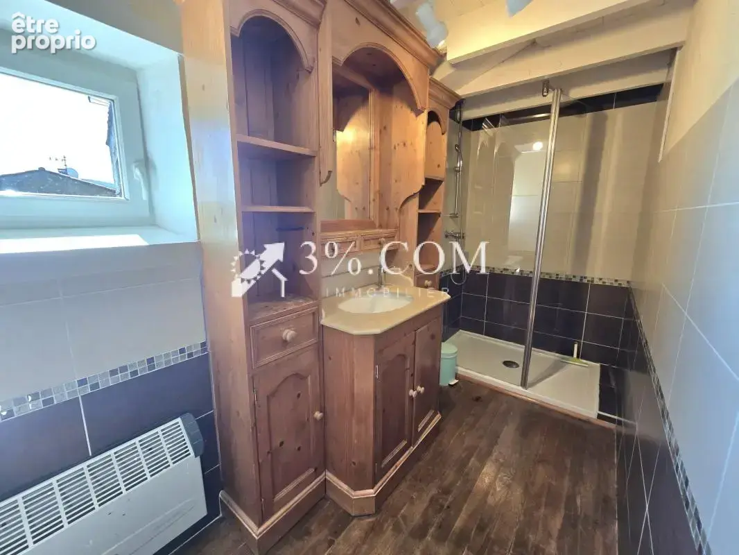 Maison de village de 127m2 et 3 chambres + jardin non attena - photo 8