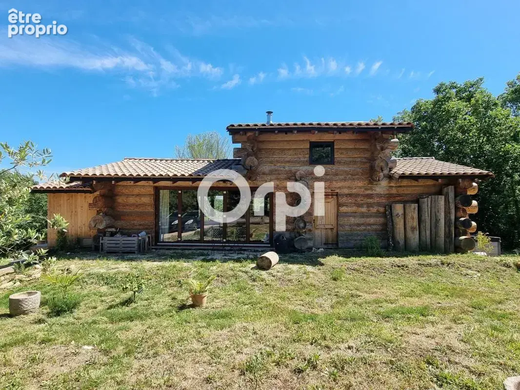 Propriété Unique en Cévennes : Chalet en Fustes, Dépendance & 2,7 Hectares de Nature - photo 1