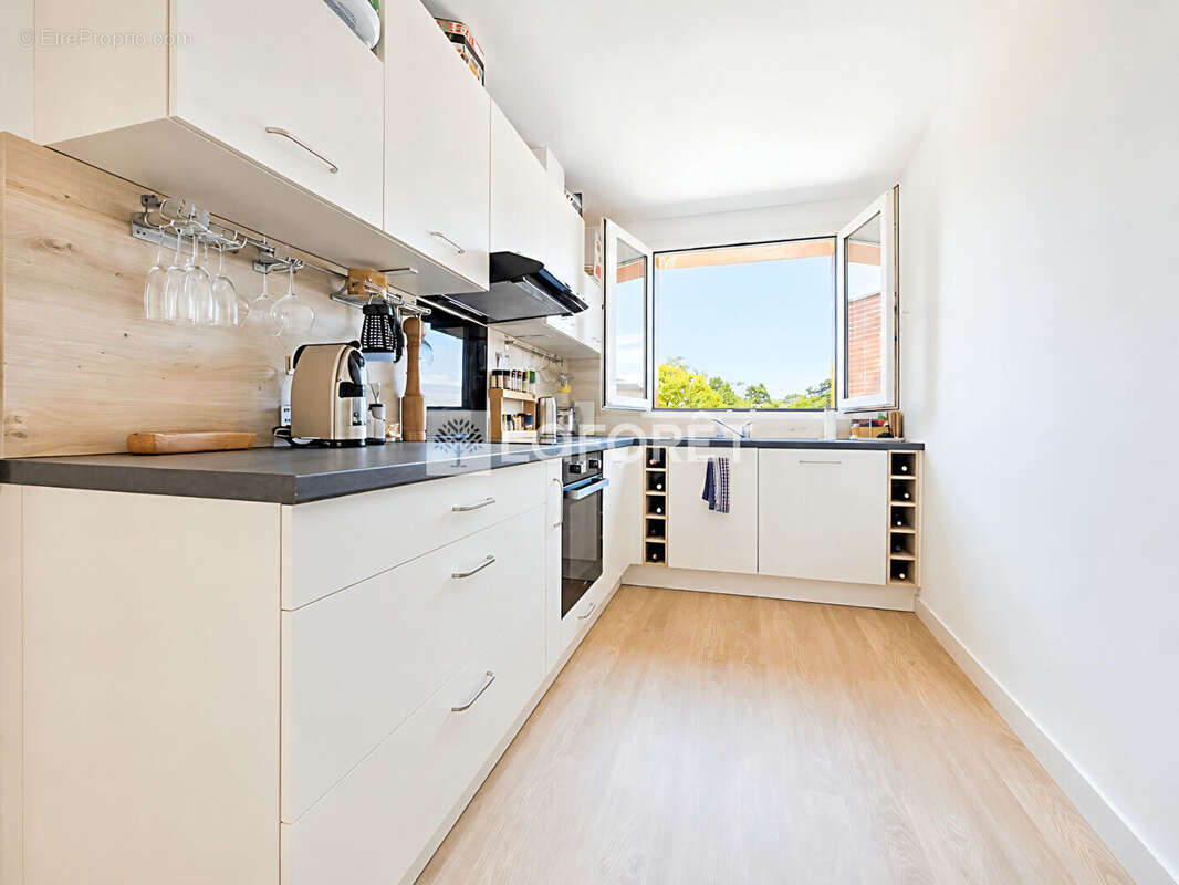 Appartement Cergy 5 pièce(s) 92 m2 + Grande terrasse 25m² - photo 3