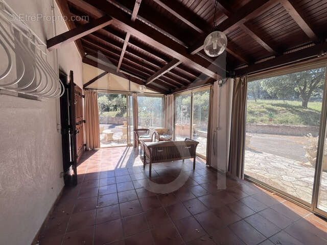 Maison à PEYROLLES-EN-PROVENCE