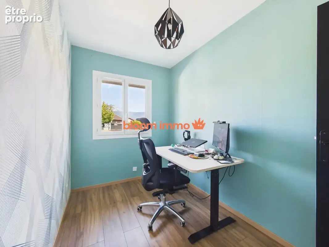 CHAMBRE 3/ BUREAU