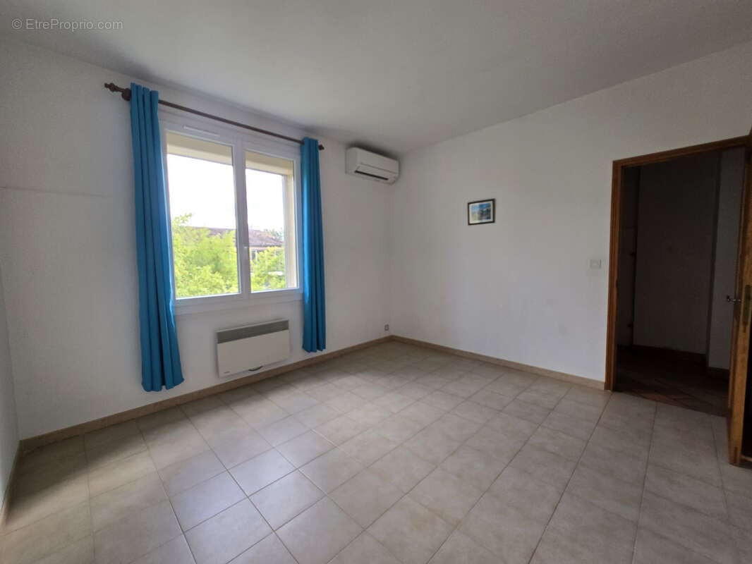 Maison à CAUMONT-SUR-DURANCE