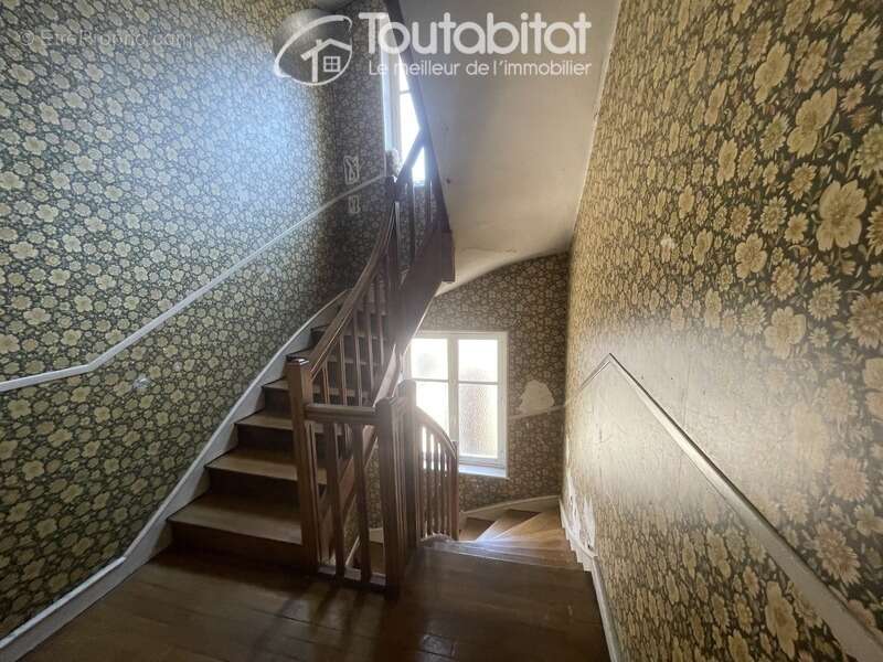 Appartement à CHARLEVILLE-MEZIERES