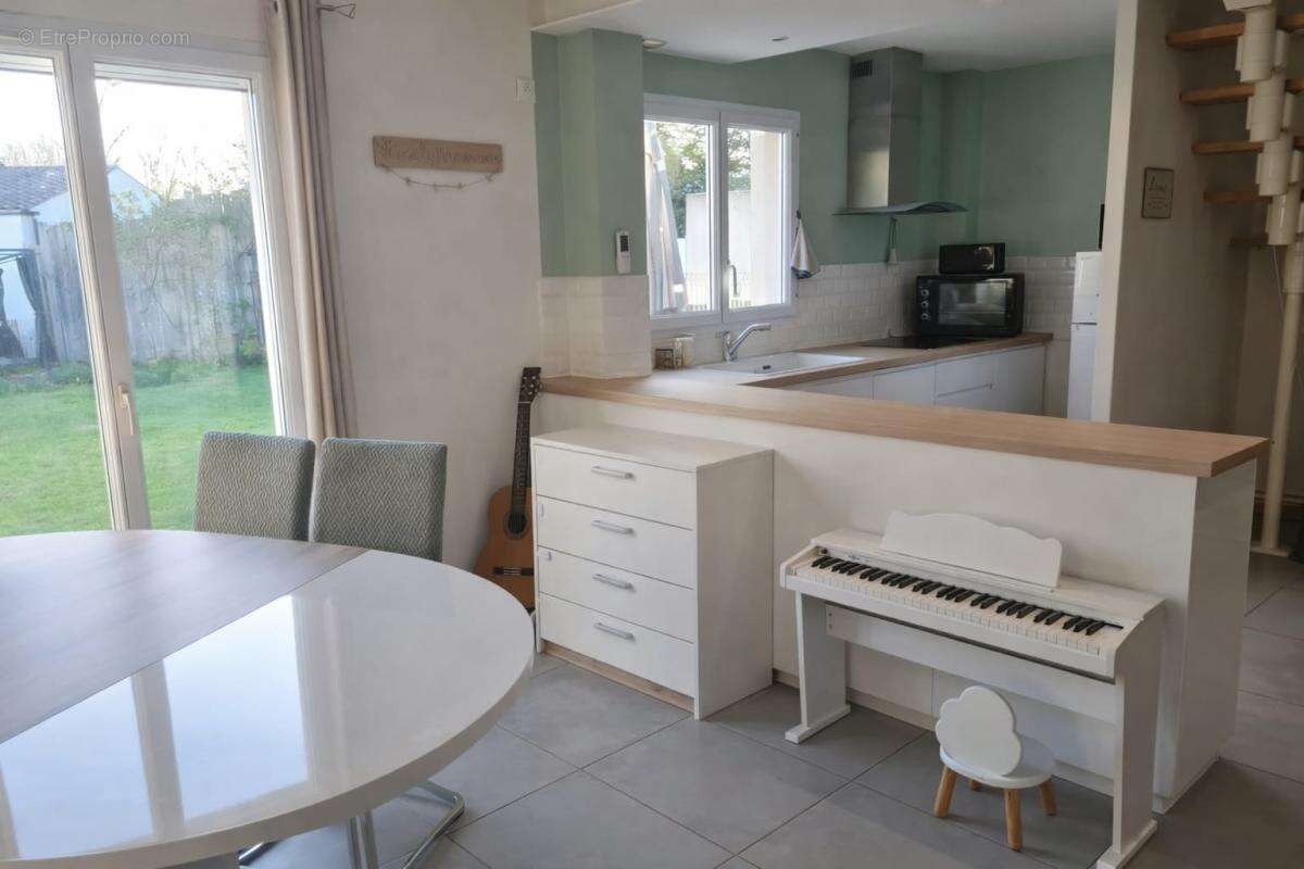 Maison à SAINT-VIVIEN