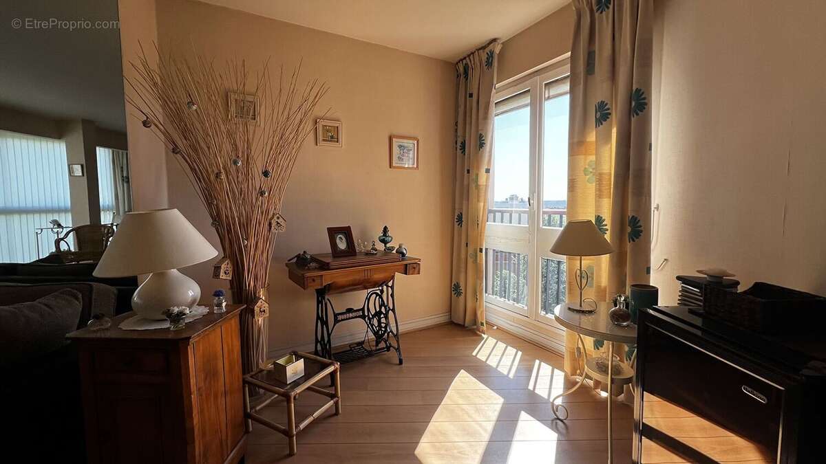 Appartement à LE CHESNAY
