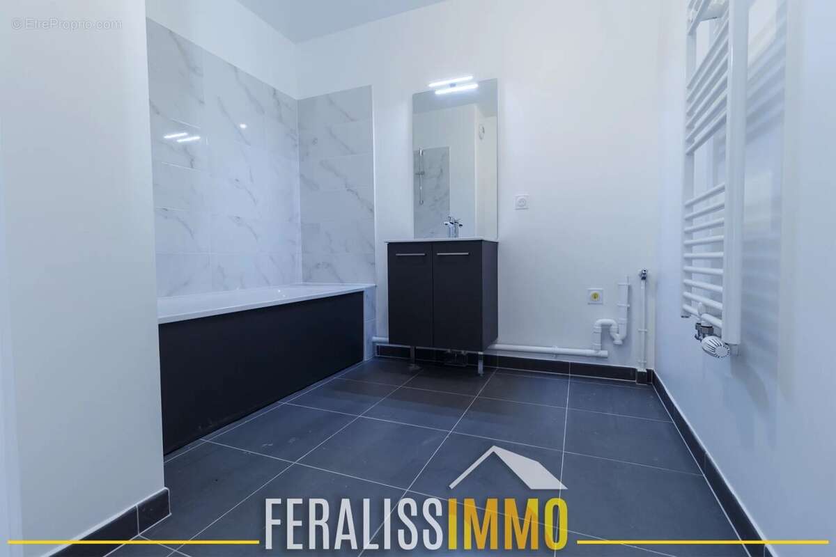Appartement à PONTOISE