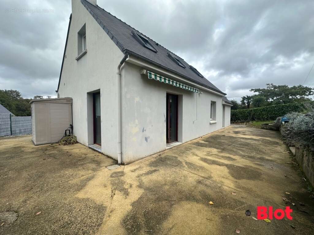 Maison à SAINT-NOLFF