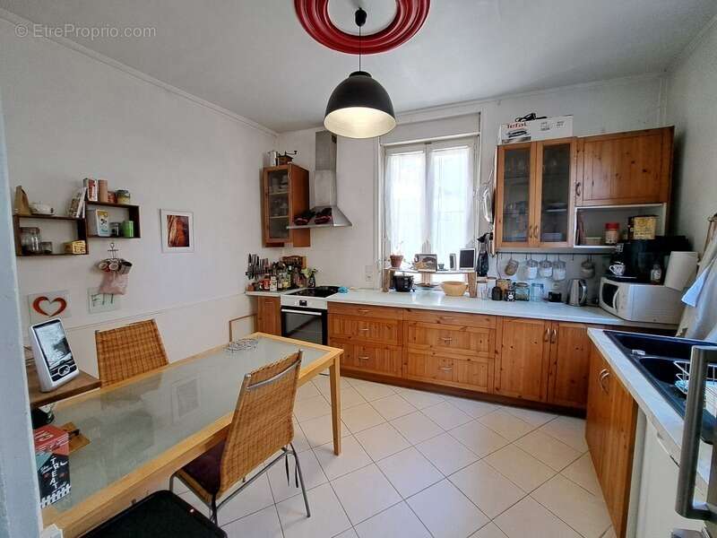 Maison à vendre 7 pièces POITIERS (86) - photo 3