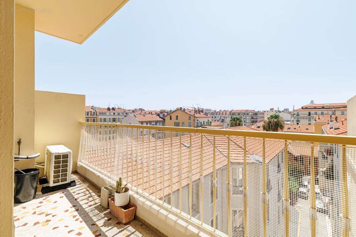 Nice musiciens – rare à la vente – lumineux 3 pièces avec terrasse de 15 m² – au calme – garage en sus - photo 18