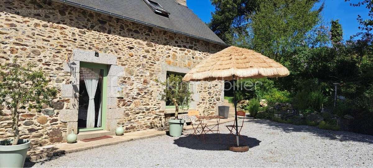 Maison à SAINT-MARTIN-DES-PRES