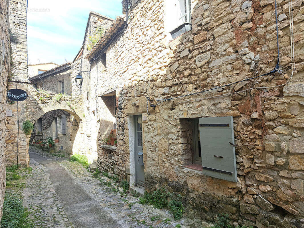 Maison à VAISON-LA-ROMAINE