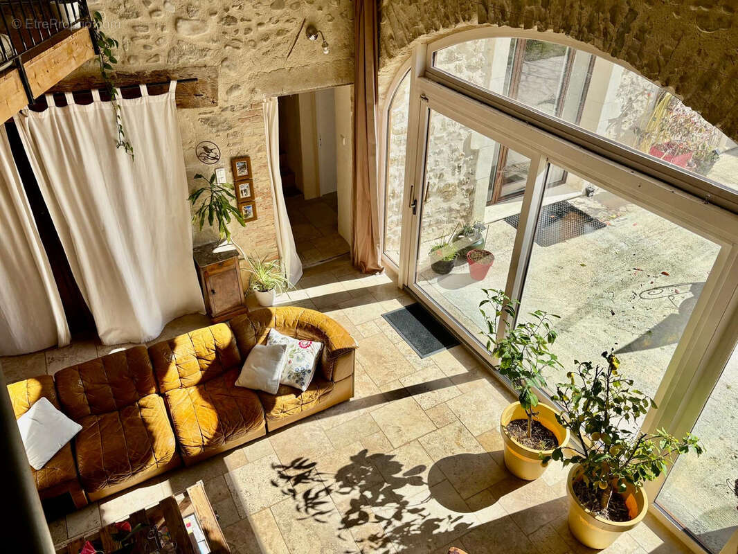 Maison à BONLIEU-SUR-ROUBION