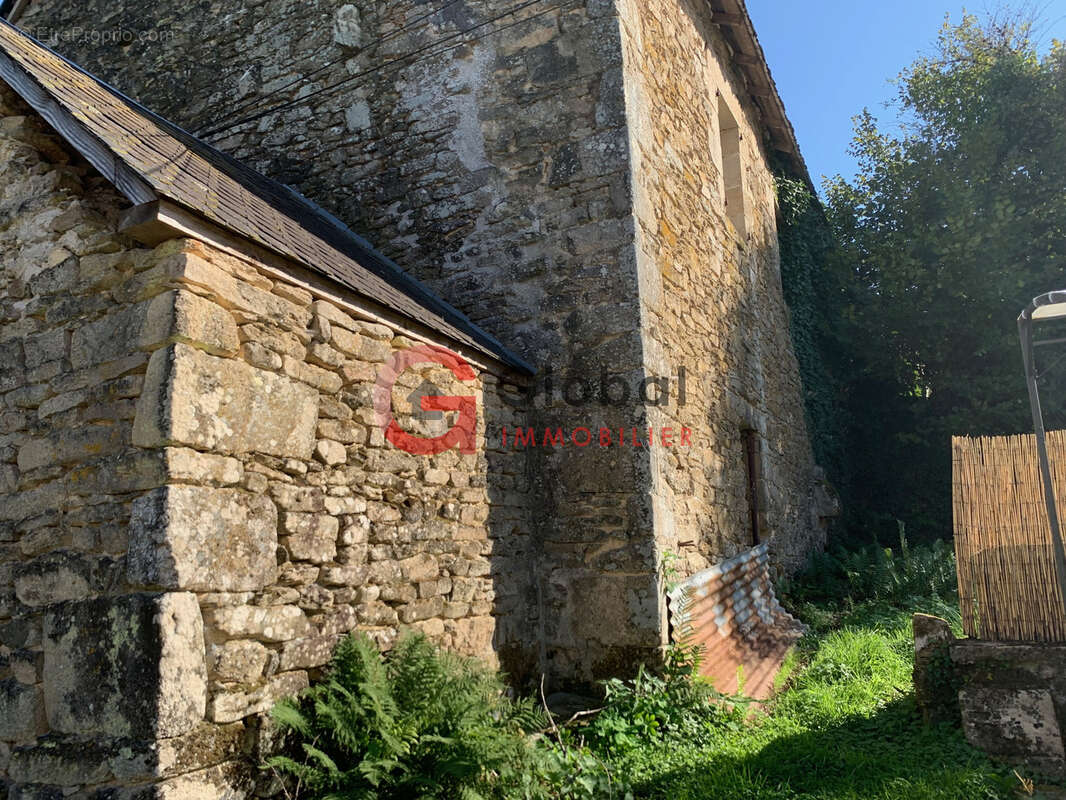 Maison à MADRANGES