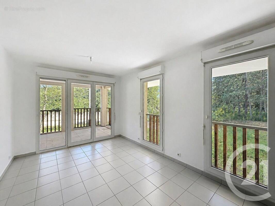 Photo 1 - Appartement à JUVIGNAC