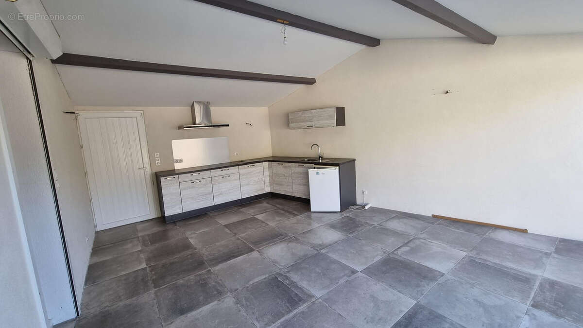 Maison à LEZIGNAN-CORBIERES