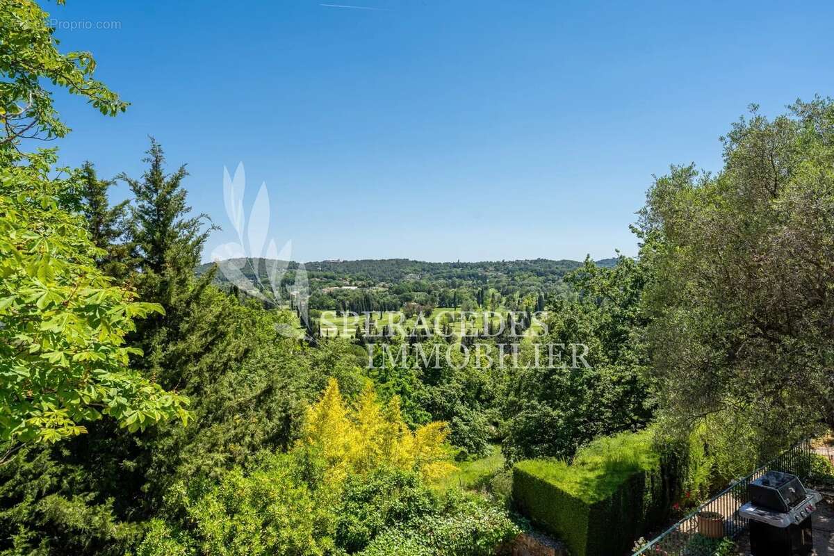 Opio - Belle propriété vue sur le golf 1,6 ha - photo 6