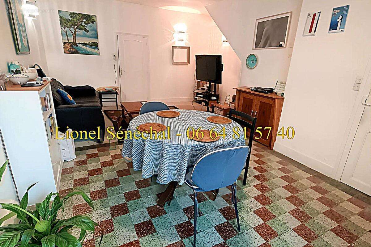 Maison à SILLE-LE-GUILLAUME