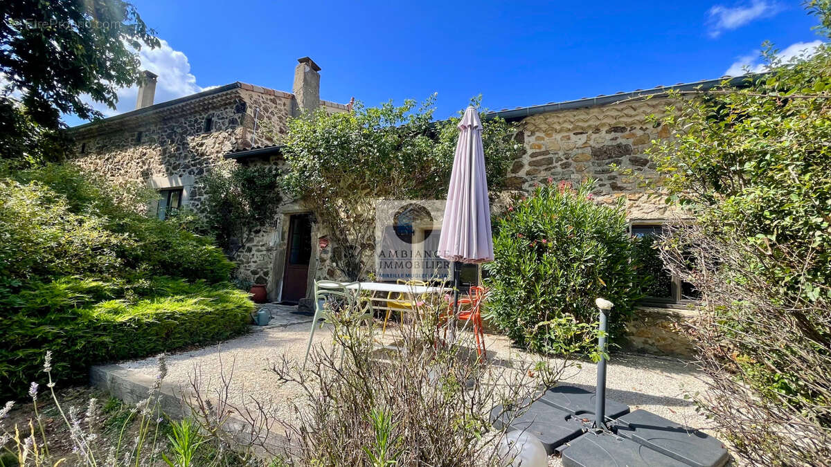 Maison à TOURNON-SUR-RHONE