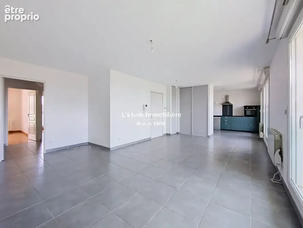 A VENDRE Appartement Caluire Et Cuire 3 pièces Dernier étage terrasse - photo 8