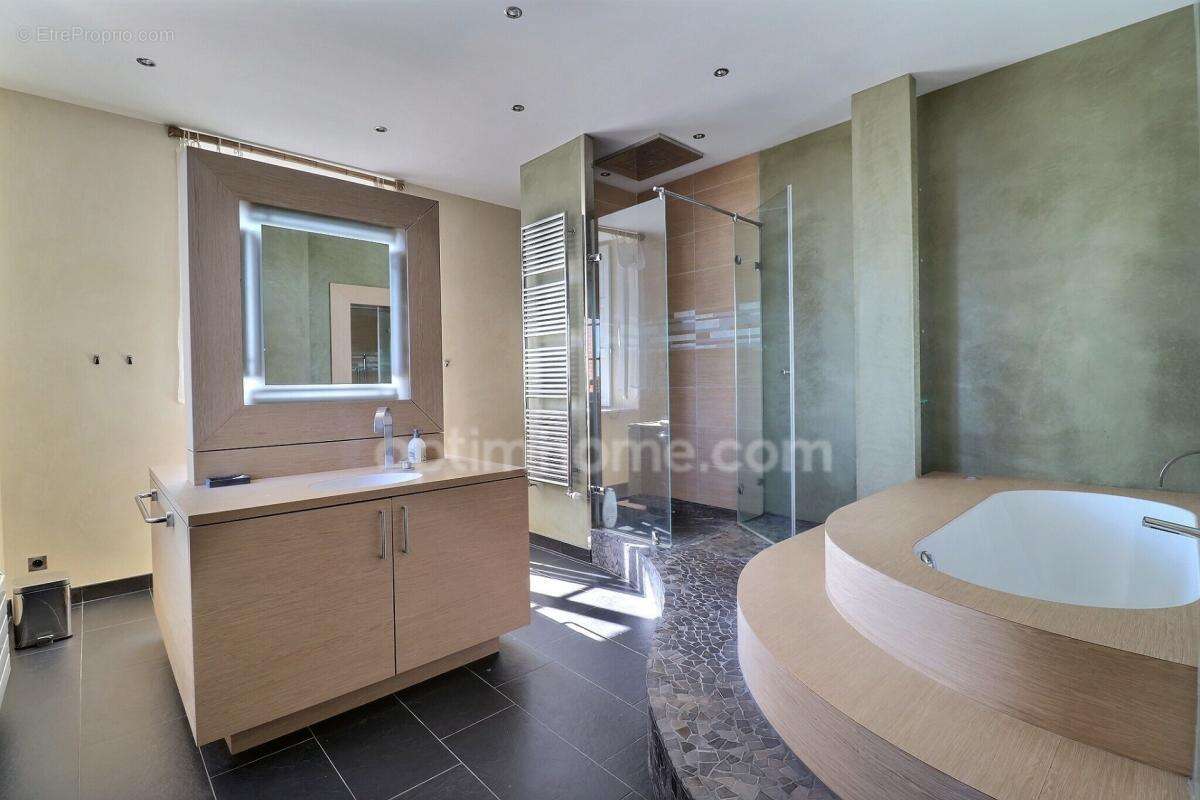 Domaine d’Exception du XVIe s. – Proche Cholet  Potentiel > 1 200 m² - photo 12