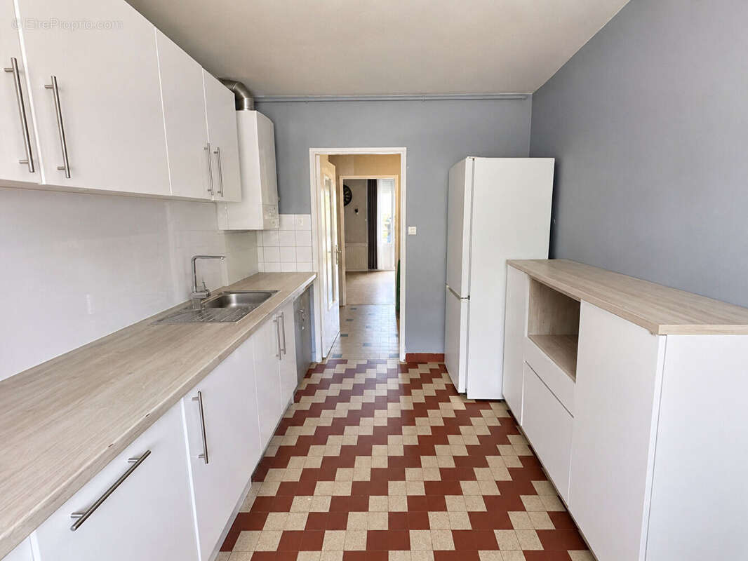 Appartement 4 pieces 71 m² roanne - photo 3