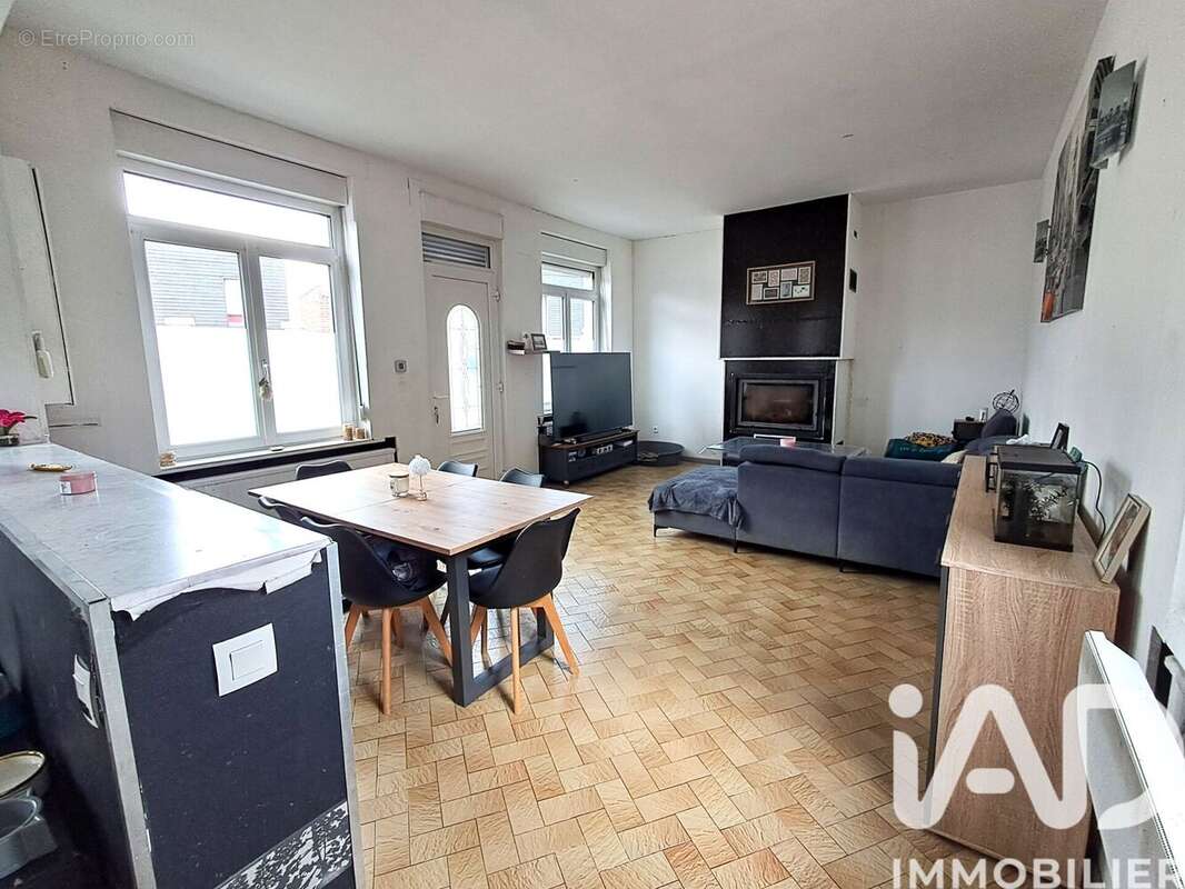 Photo 3 - Maison à BETHUNE