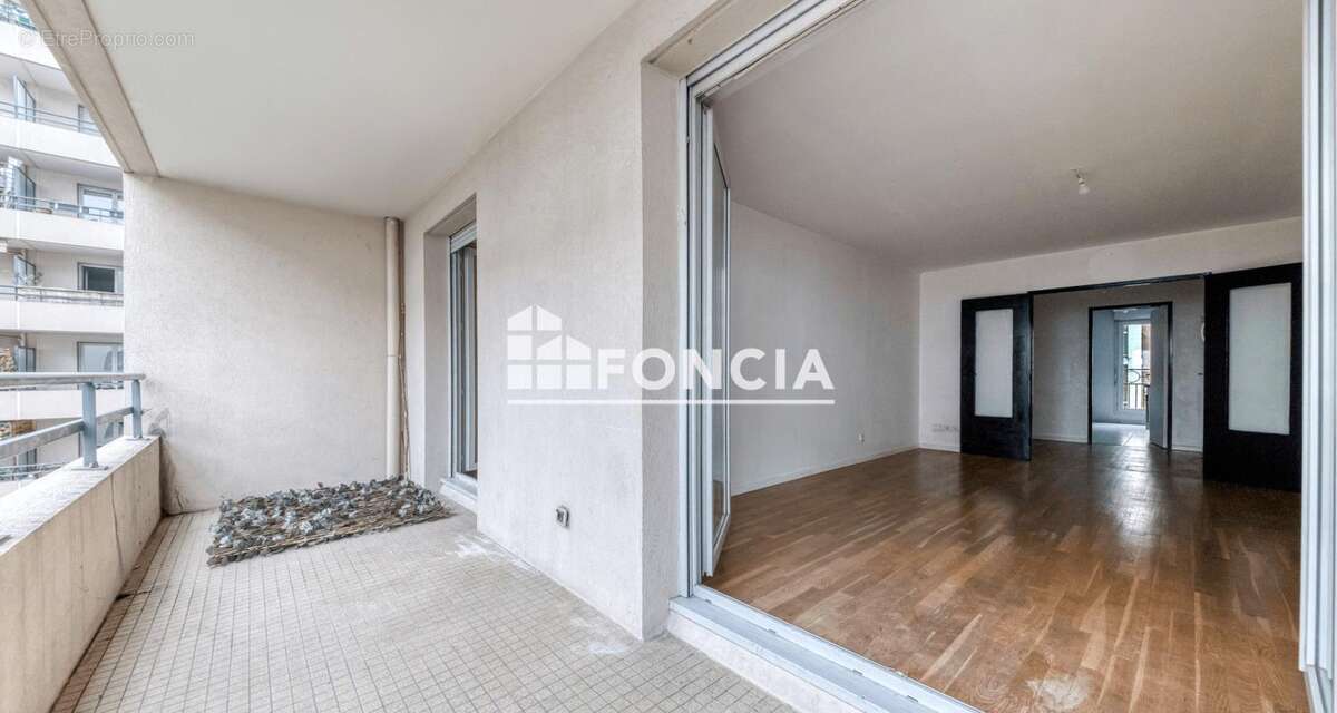 Appartement à LYON-3E