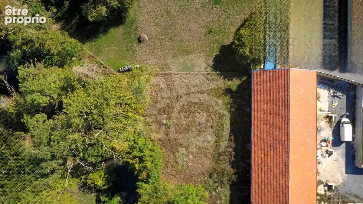 Maison en l'état, à finir avec travaux pour obtenir 210m2 - photo 2