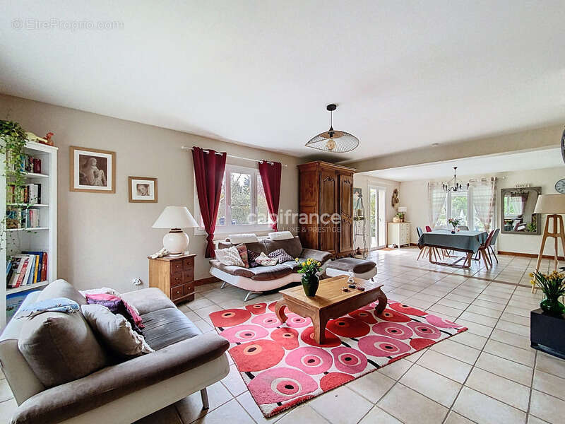 Maison à ROCHECORBON