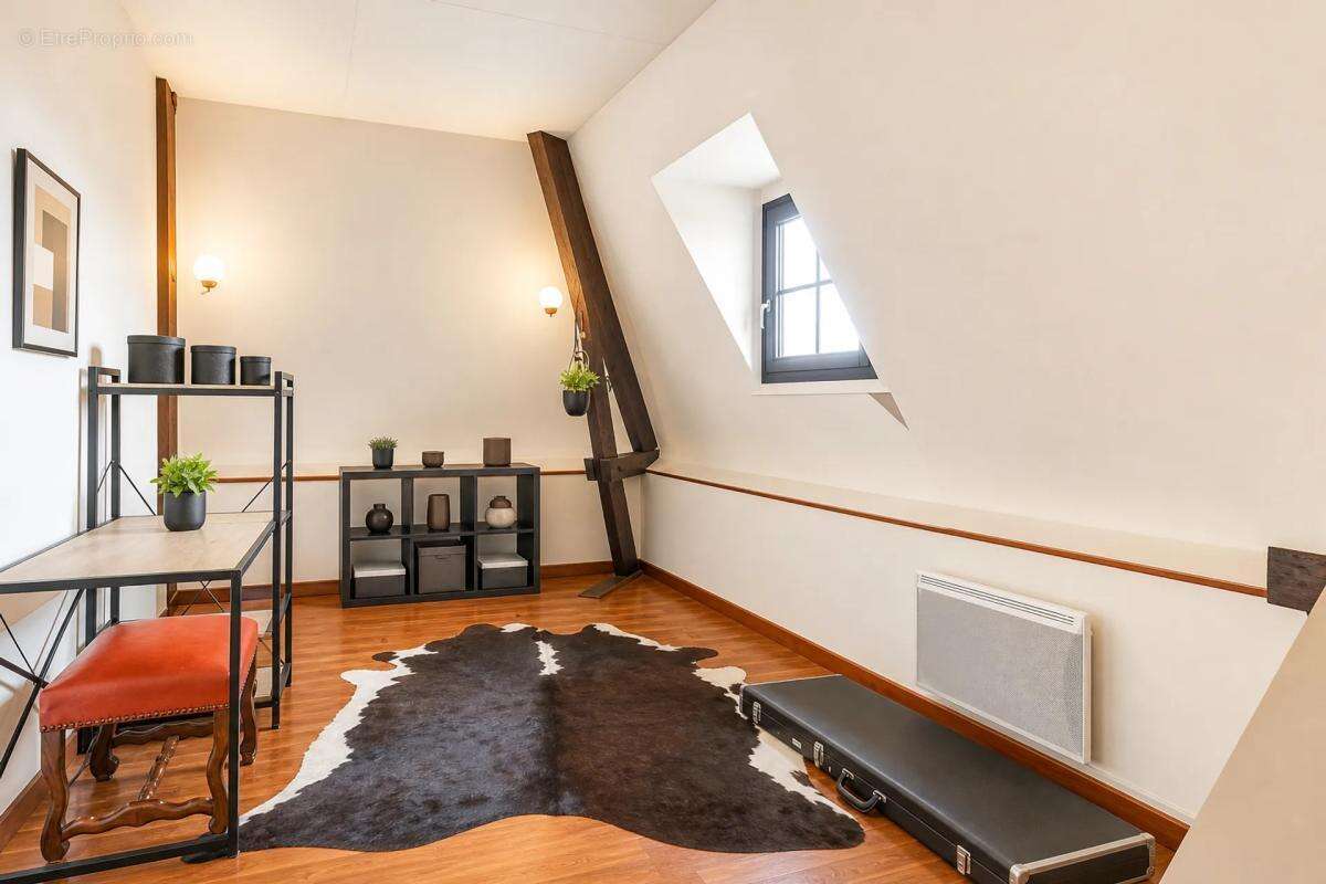 Maison à SAINT-CHRISTOPHE-EN-BAZELLE