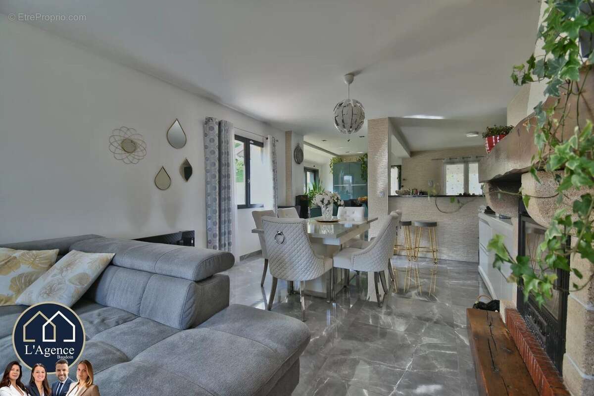 Maison 260 m² à Maintenon  - photo 5