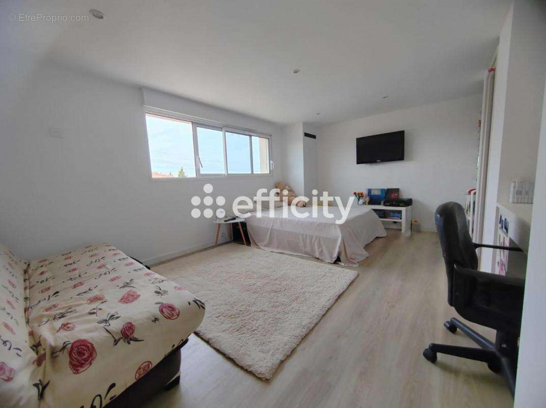 Maison à ROCHEFORT-DU-GARD