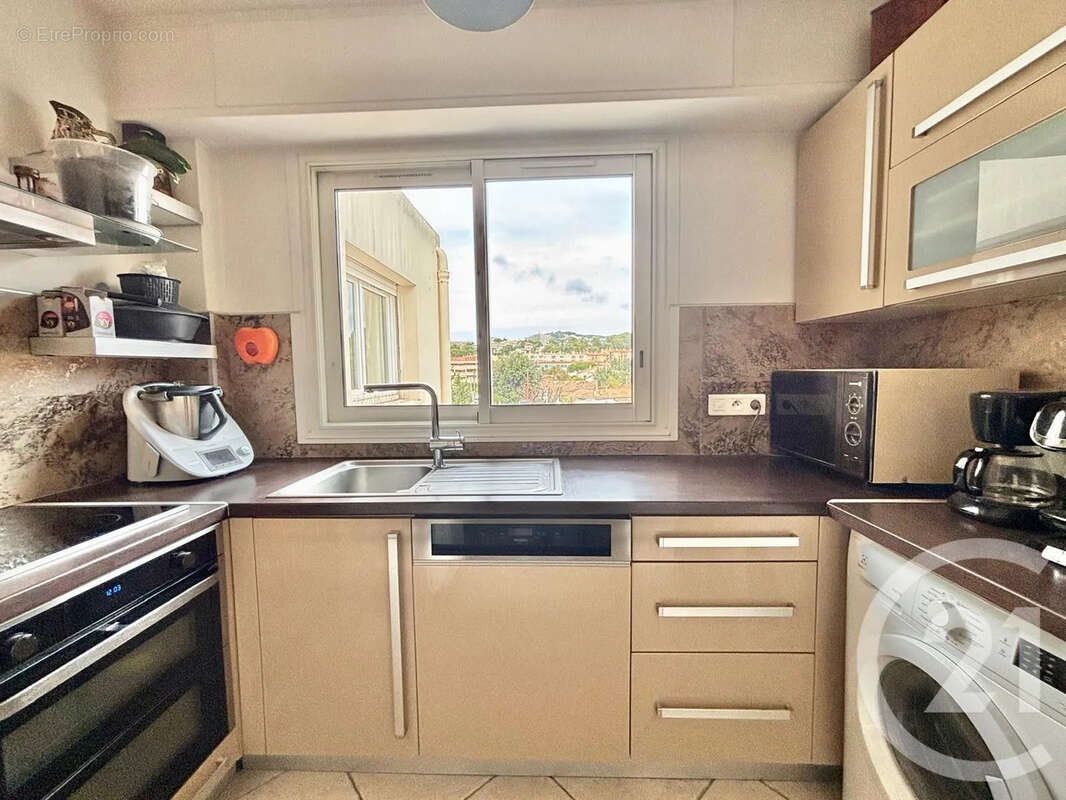 Appartement à LE CANNET