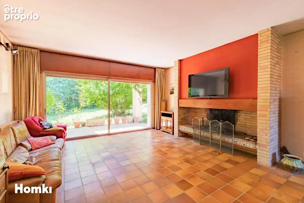 Maison/Villa T7 de 206 m² à Auzeville-Tolosane 31320 - photo 4
